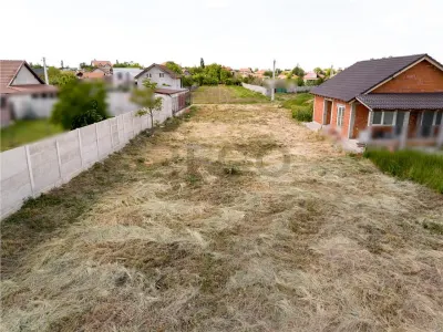 RECO Teren intravilan de vanzare Biharia , 609 mp - foto 3