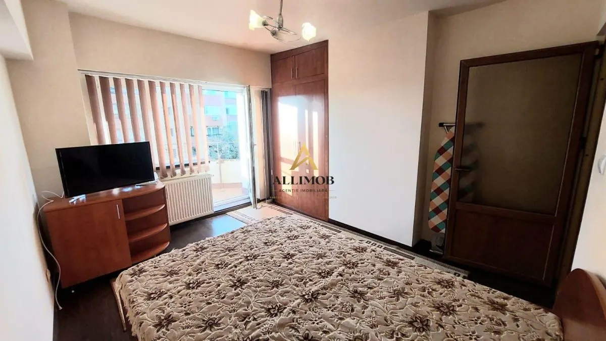 Apartament 4 camere in Targoviste,zona CFR - foto 4