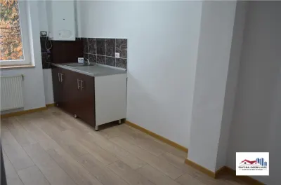 Spatiu pentru Birouri 2 Camere de Inchiriat Zona Ultracentrala - foto 4