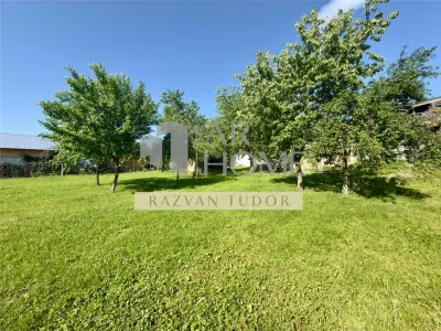 Casa 4 camere , cu beci ,1681m2 teren , Boldesti Scaeni - foto 2