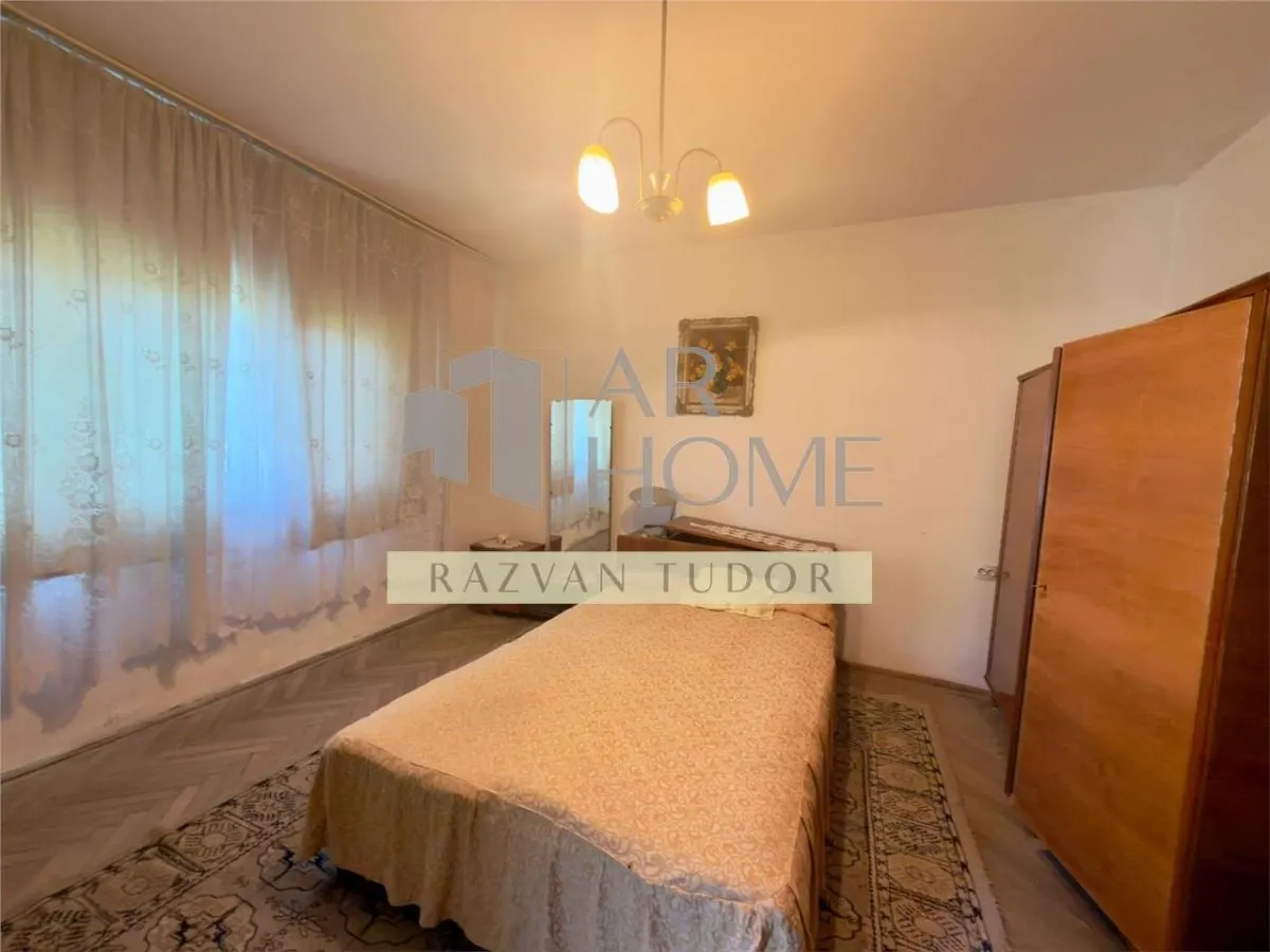Casa 4 camere , cu beci ,1681m2 teren , Boldesti Scaeni - foto 10