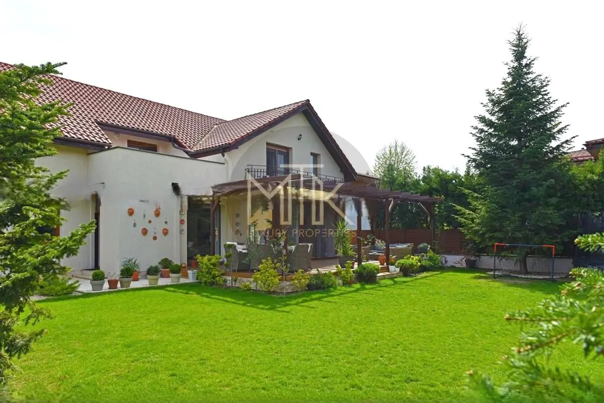 Exclusiv | Vila  5 camere Iancu Nicolae | 2 Locuri de  parcare - foto 4