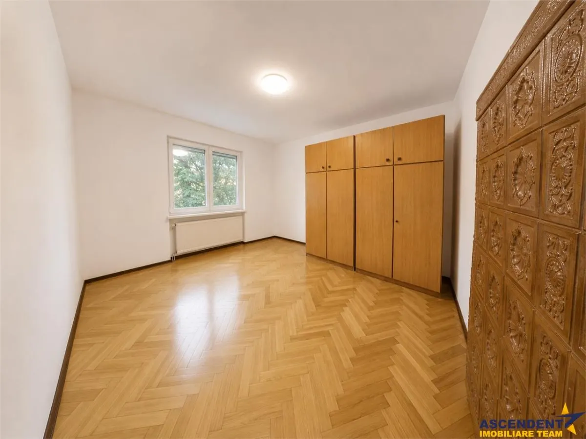 Apartament reprezentativ, 5 camere, pentru birou sau locuinta, Central, Brasov - foto 7