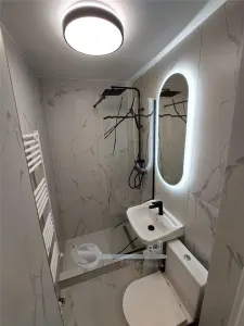 Garsoniera Galata - 380 EURO - foto 6