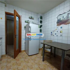 DE INCHIRIAT - APARTAMENT 2 CAMERE Zona Lacul Tei 450 euro - foto 26