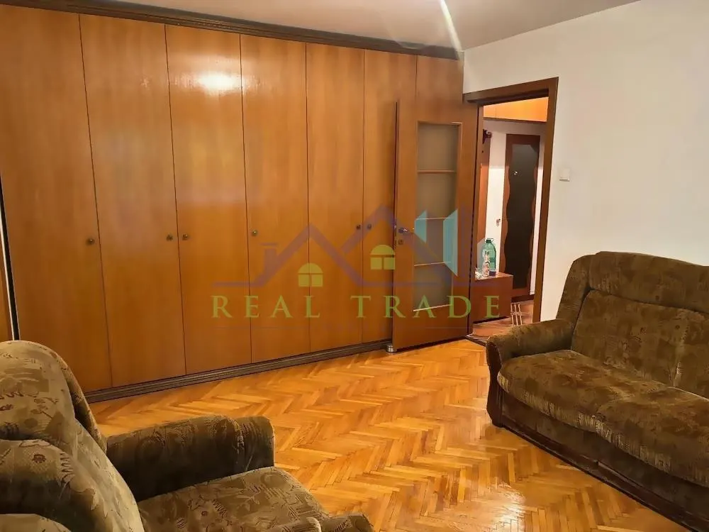 Apartament 2 camere etaj intermediar zona Astra - foto 3