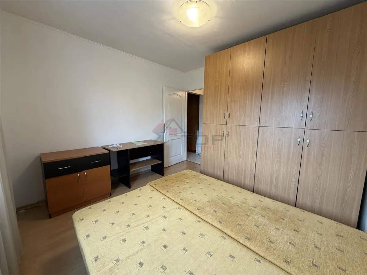 Apartament 2 camere, etajul 3, decomandat- Nicolina - foto 5