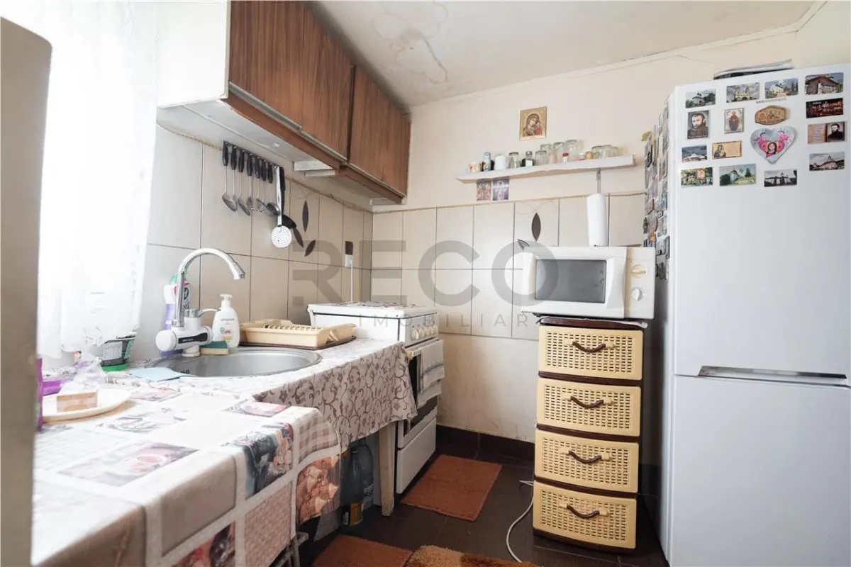 RECO,casa Gepiu - foto 9