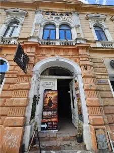 Spatiu comercial Piata Sfatului - Muresenilor - Brasov