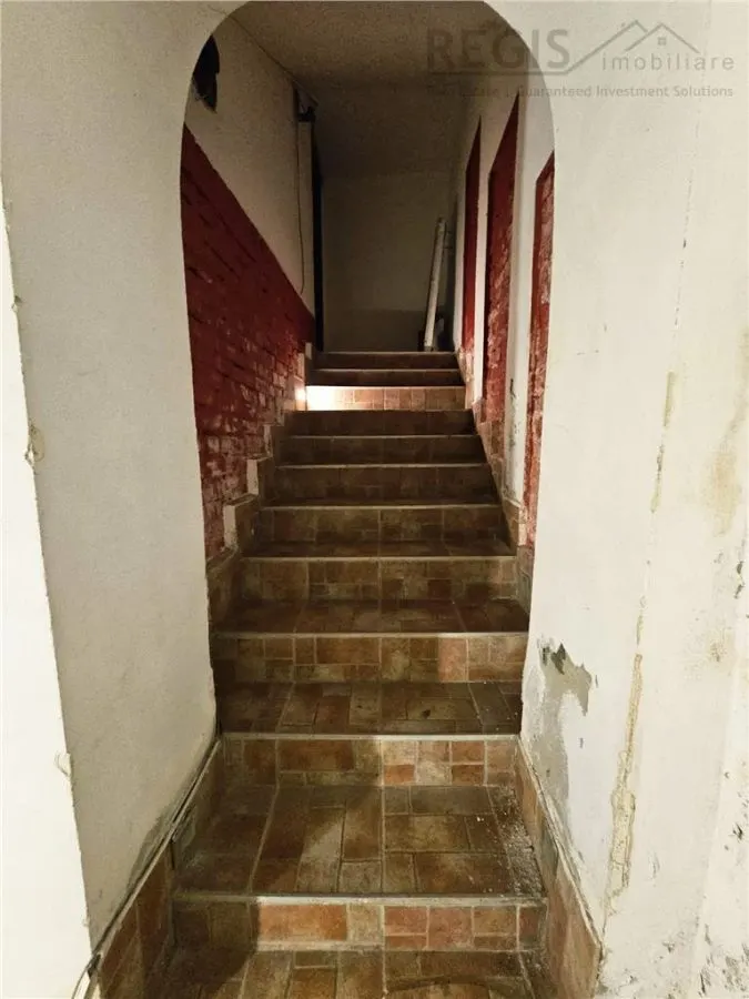 Spatiu comercial Piata Sfatului - Muresenilor - foto 11