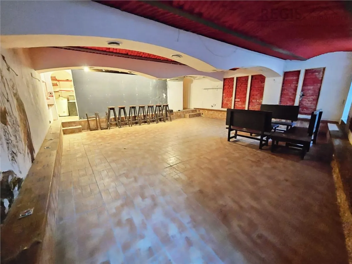 Spatiu comercial Piata Sfatului - Muresenilor - foto 3