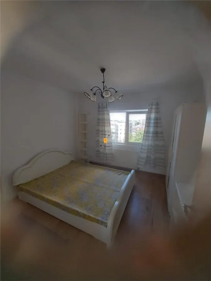 Apartament 3 camere zona Piata Mihai Viteazul - foto 3