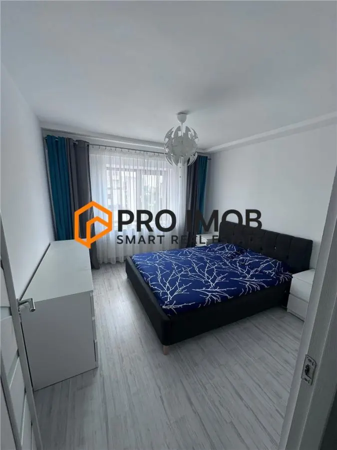 Apartament 3 camere decomandat zona Centru - foto 5