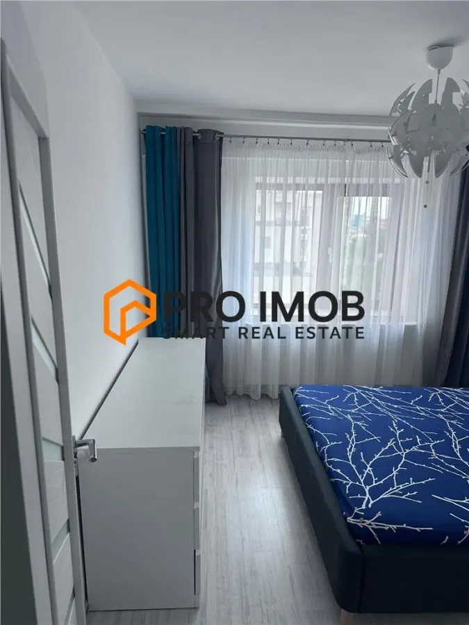 Apartament 3 camere decomandat zona Centru - foto 6