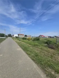 Teren intravilan 600 | Front 20 metri liniari - foto 13