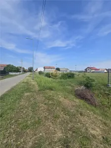 Teren intravilan 600 | Front 20 metri liniari - foto 14