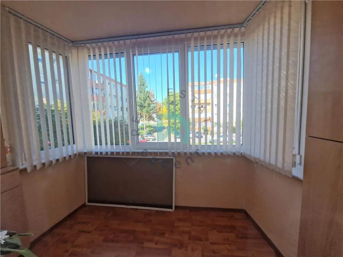 Apartament 3 camere, etaj intermediar,Tractorul, Brasov - foto 17
