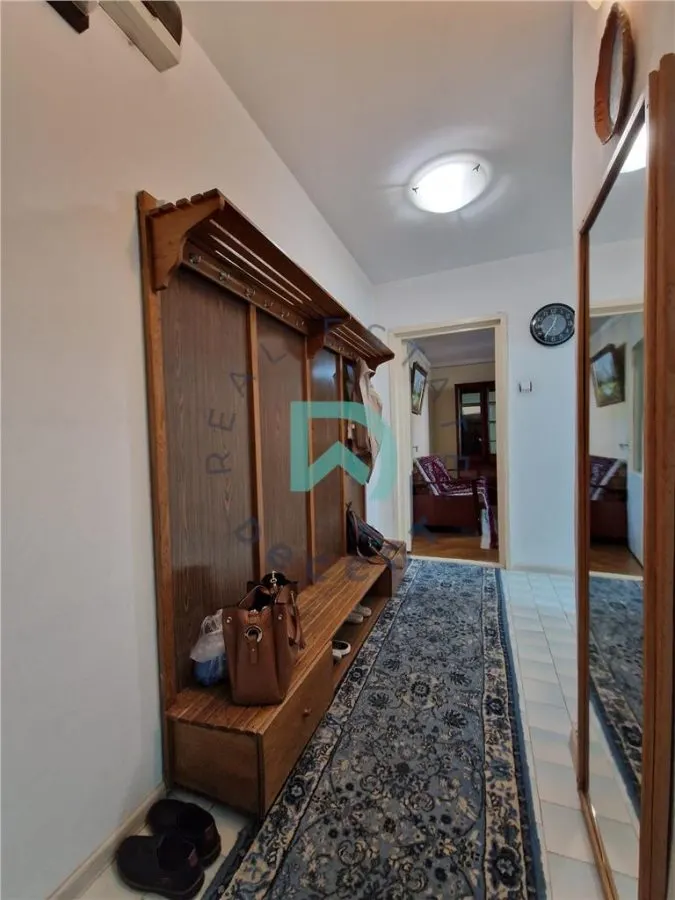 Apartament 3 camere, etaj intermediar,Tractorul, Brasov - foto 10