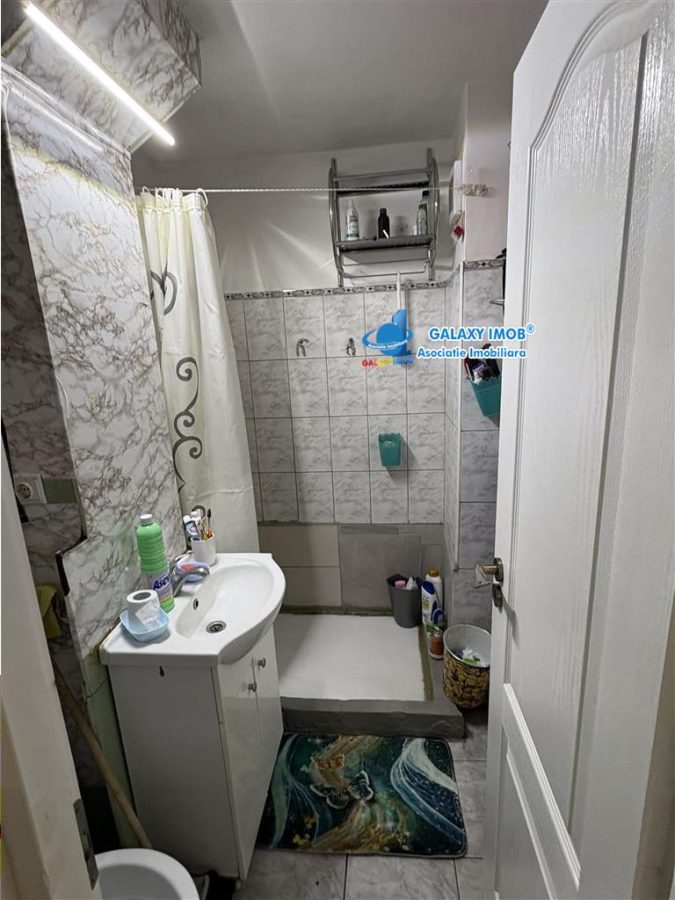 Apartament 3 camere - Crang 2, langa Spitalul Judetean - foto 6