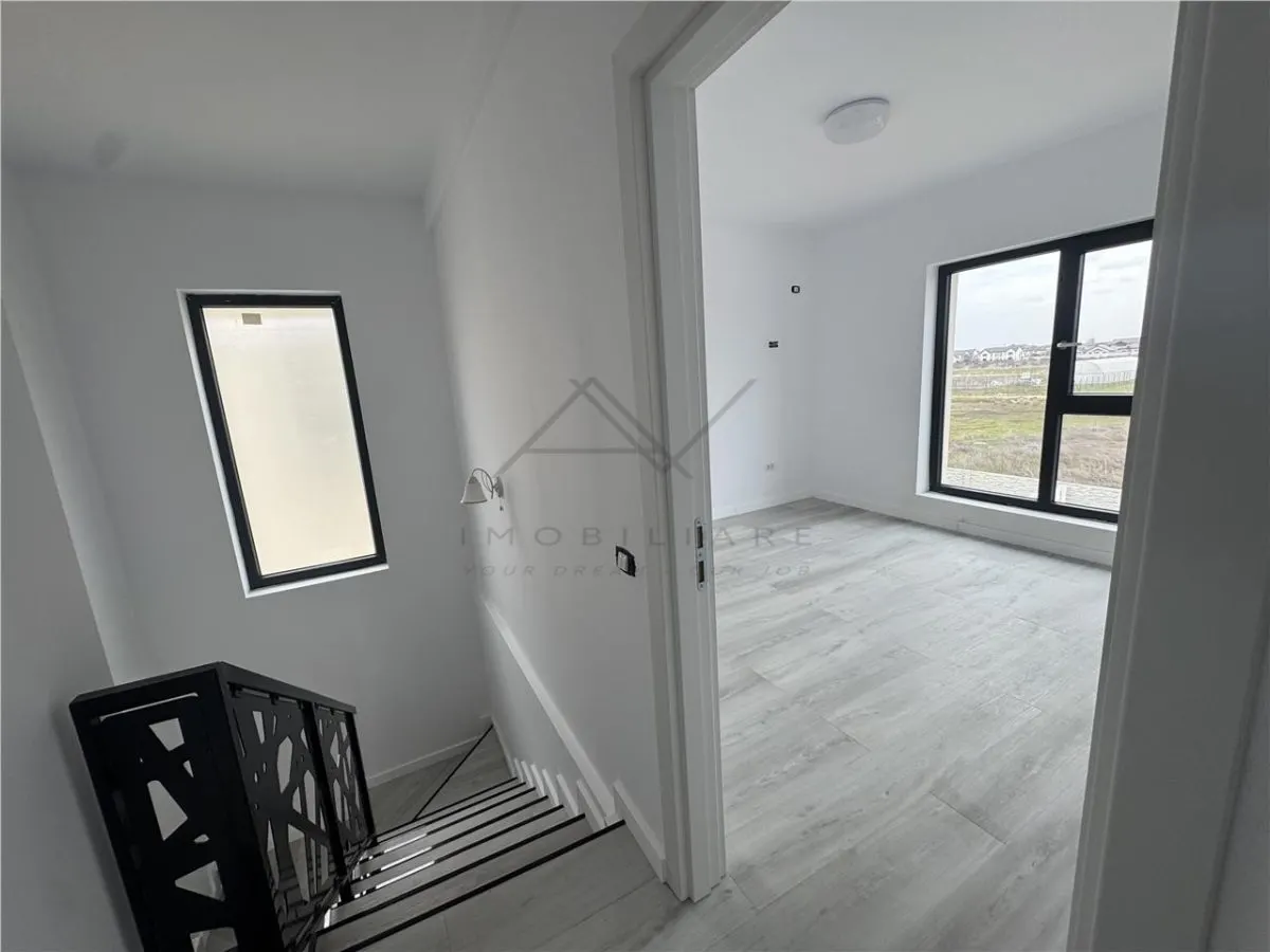 VILA DE VANZARE DOMNESTI LA CHEIE 4 CAMERE - TEREN- PANOURI FOTOVOLTAICE - foto 17