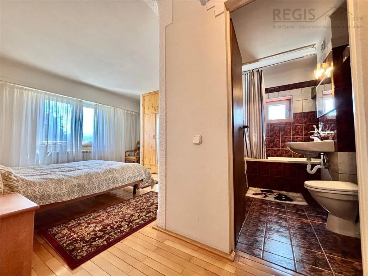 Apartament 4 Camere Central Predeal - foto 12