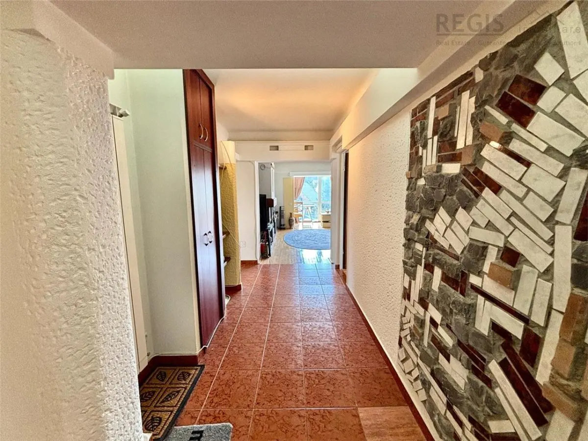 Apartament 4 Camere Central Predeal - foto 18