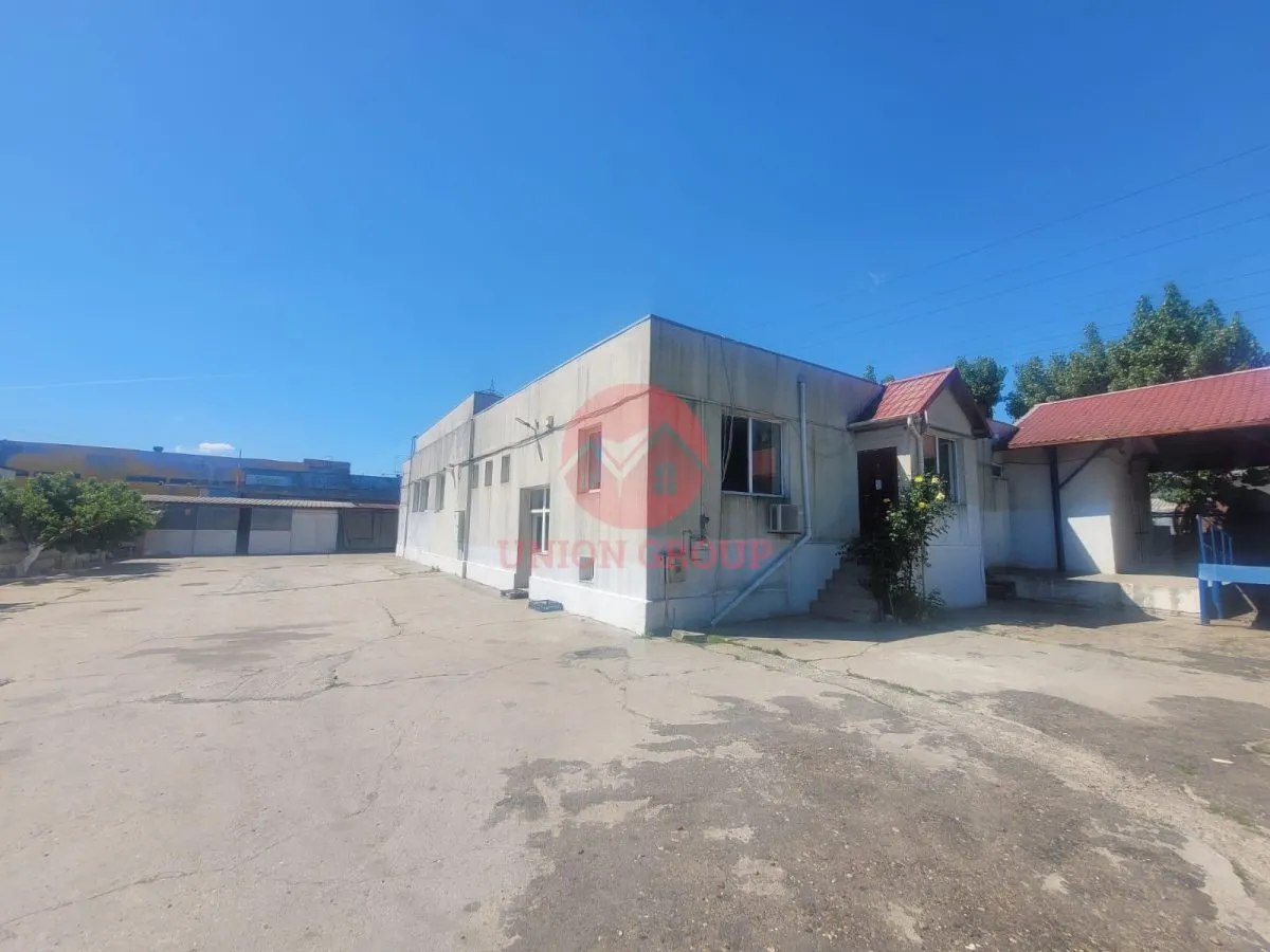 Spatiu Industrial/Hala, peste 750 mp,  Amplasat pe un Teren de 2000 mp, Zona Cet - foto 1