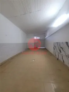 Spatiu Industrial/Hala, peste 750 mp,  Amplasat pe un Teren de 2000 mp, Zona Cet - foto 4