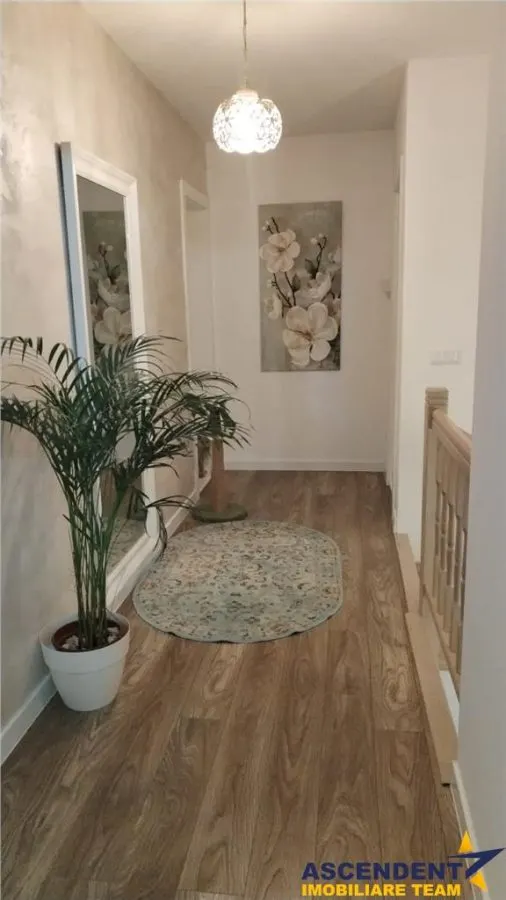 Casa individuala mobilata, utilata, P+M, 500 mp teren,  Sanpetru, Brasov - foto 6
