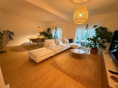 GIROC - DUPLEX - 4 CAMERE - 2 BAI - GARAJ - CURTE - foto 3