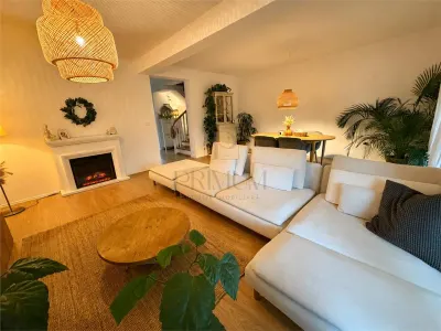 GIROC - DUPLEX - 4 CAMERE - 2 BAI - GARAJ - CURTE - foto 4
