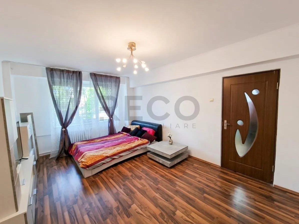 RECO Apartament cu 3 camere renovat complet in Cantemir - foto 2