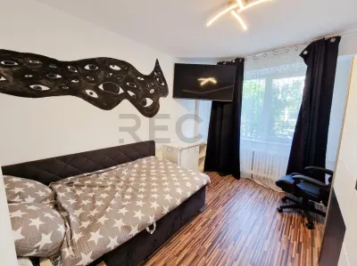 RECO Apartament cu 3 camere renovat complet in Cantemir - foto 18