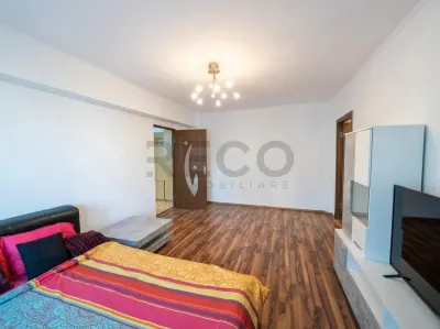 RECO Apartament cu 3 camere renovat complet in Cantemir - foto 3