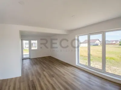 RECO Casa noua cu 4 camere teren 500mp in Santandrei - foto 6