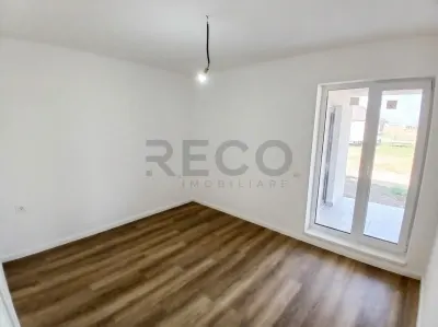 RECO Casa noua cu 4 camere teren 500mp in Santandrei - foto 8