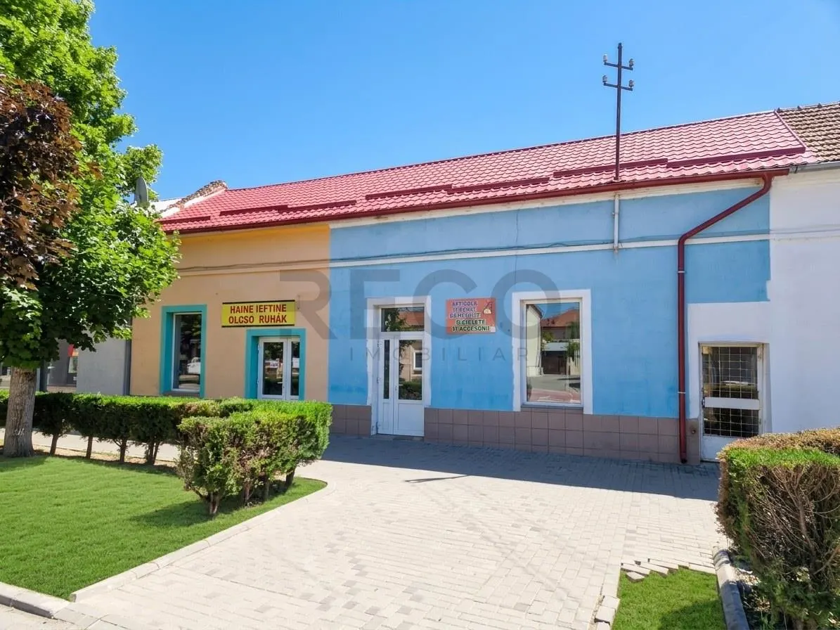 RECO Spatiu comercial in centrul Marghitei - foto 1