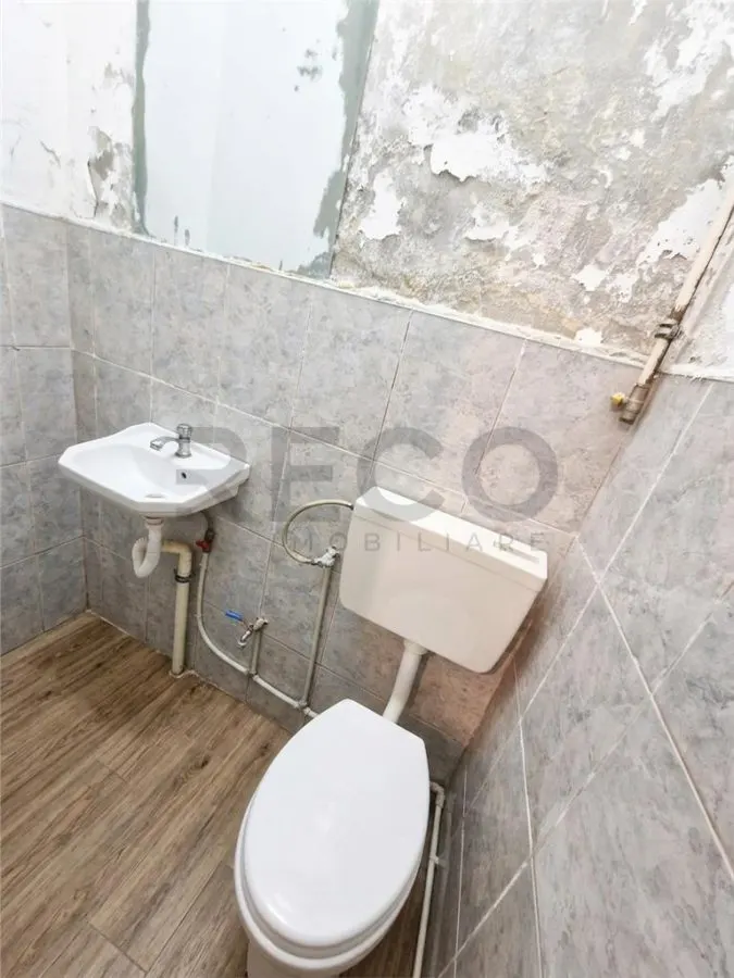 RECO Spatiu comercial in centrul Marghitei - foto 13