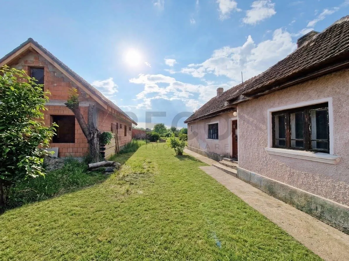RECO Casa de renovat cu teren mare in Biharia - foto 2