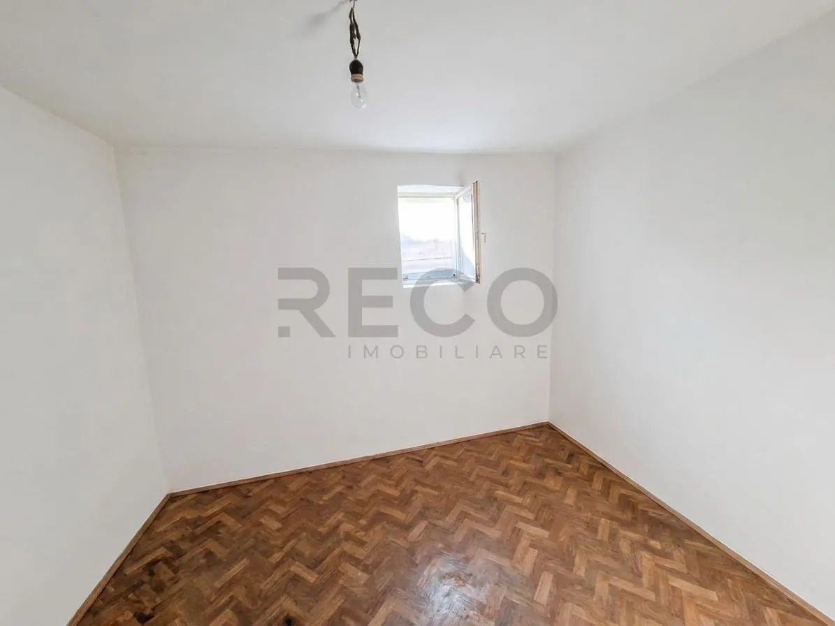RECO Casa de renovat cu teren mare in Biharia - foto 20
