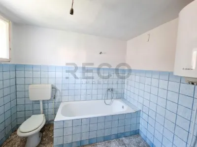 RECO Casa de renovat cu teren mare in Biharia - foto 21