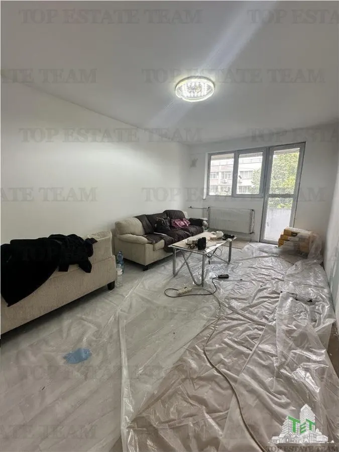 Apartament de 3 camere renovat complet, Drumul Taberei, 4 min metrou Raul Doamnei - foto 1