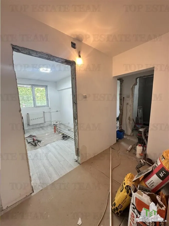 Apartament de 3 camere renovat complet, Drumul Taberei, 4 min metrou Raul Doamnei - foto 7