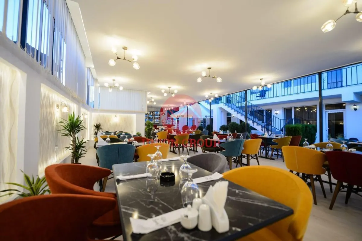 Afacere la Cheie! Hotel Splendid 20 Camere Mamaia Nord, Zona Centrala, la Cateva minute de Plaja - foto 3