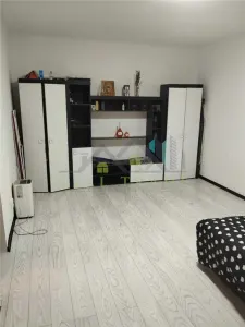 Apartament 2 camere decomandat Centrul Civic- Toamnei - foto 1