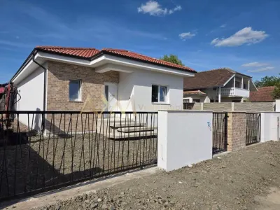 Vanzare casa individuala - foto 3
