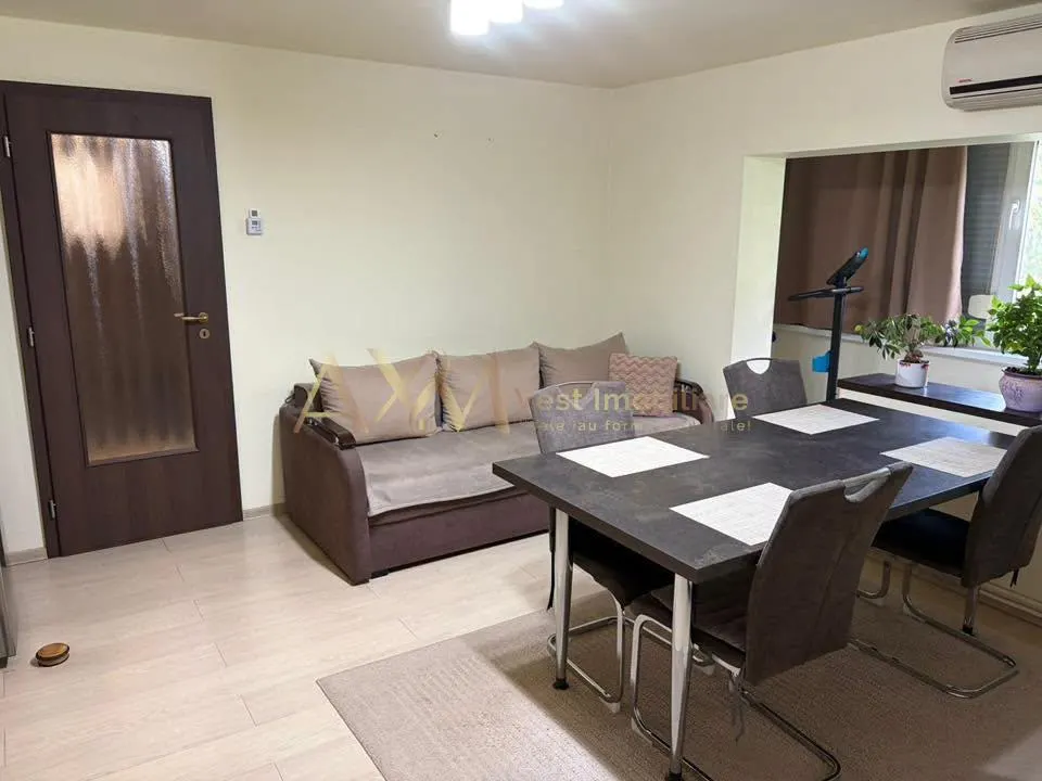 Inchiriere apartament 3 camere - foto 16