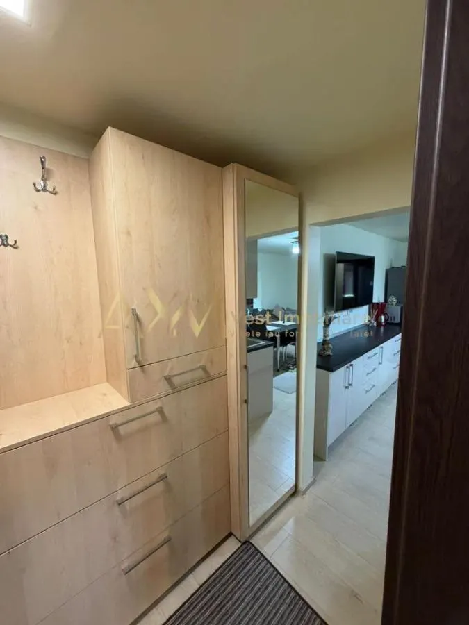 Inchiriere apartament 3 camere - foto 5