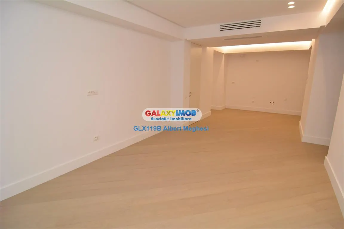 Vanzare apartament 3 camere Cortina 126 - foto 6