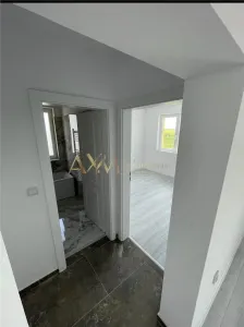 Vanzare apartament 2 camere - foto 3
